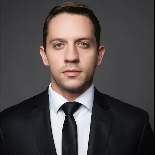 Gustavo Ara&uacute;jo